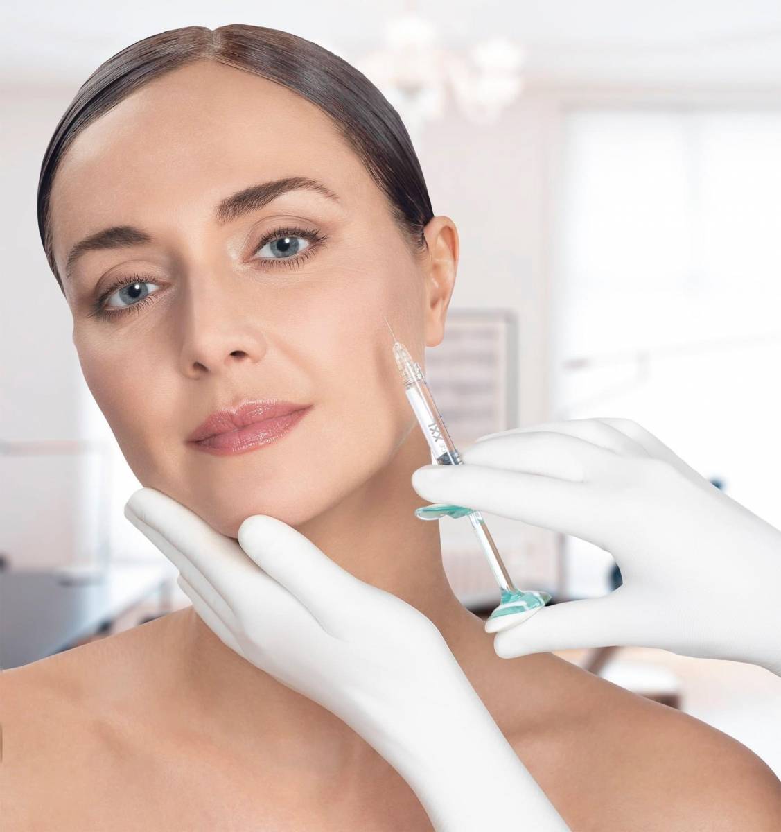 quelle différence entre injections d'acide hyaluronique et botox® sur le bassin d'arcachon à Gujan Mestras proche de mios, sanguinet, audenge, la teste de buch, pyls sur mer